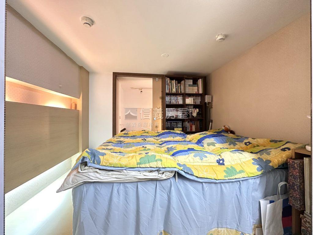 木柵國小捷運挑高美居房屋室內格局與周邊環境