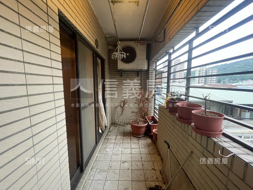 捷運壹房附車位房屋室內格局與周邊環境