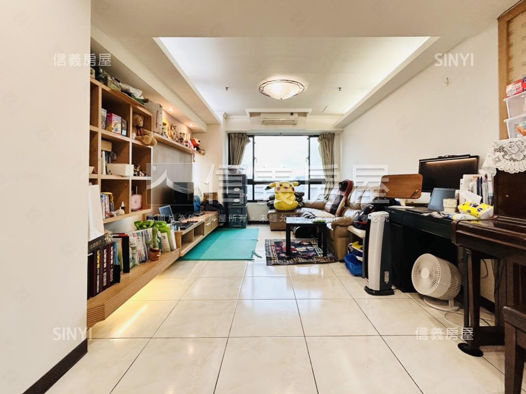 ✨星光大道．三房平面車位房屋室內格局與周邊環境