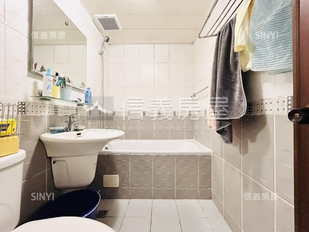 ✨星光大道．三房平面車位房屋室內格局與周邊環境