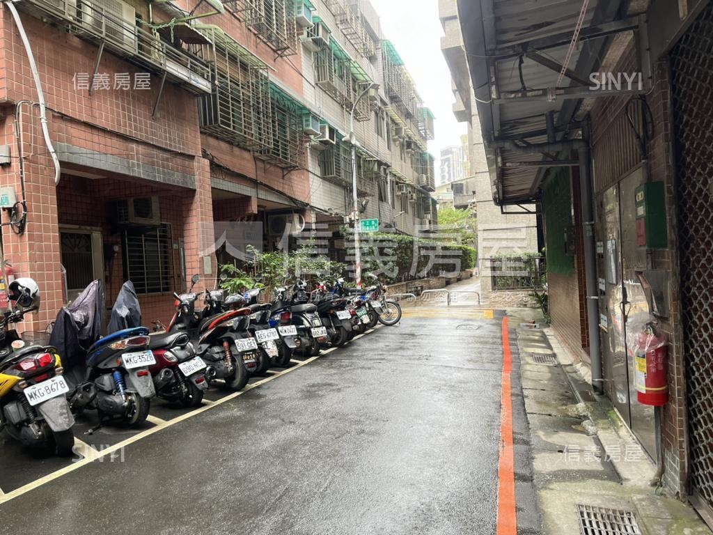 新莊捷運收租美寓房屋室內格局與周邊環境