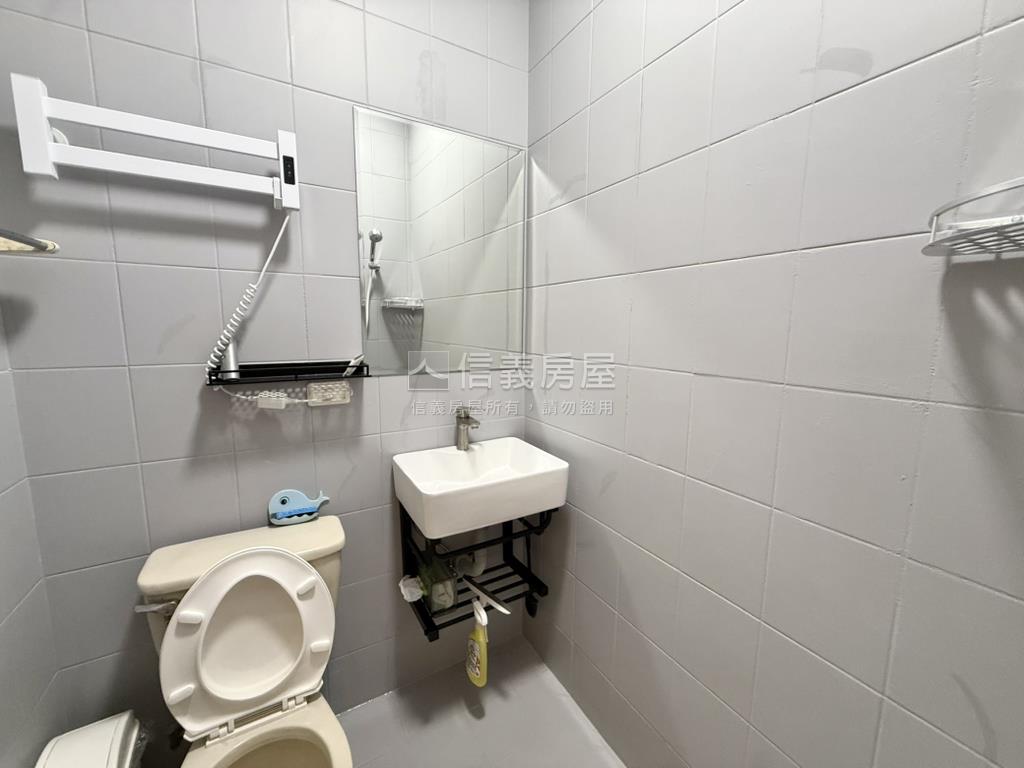 中科後花園臨路透天房屋室內格局與周邊環境