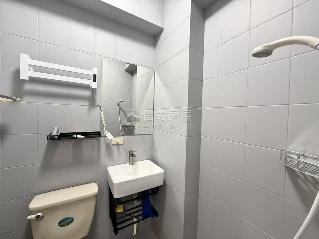 中科後花園臨路透天房屋室內格局與周邊環境