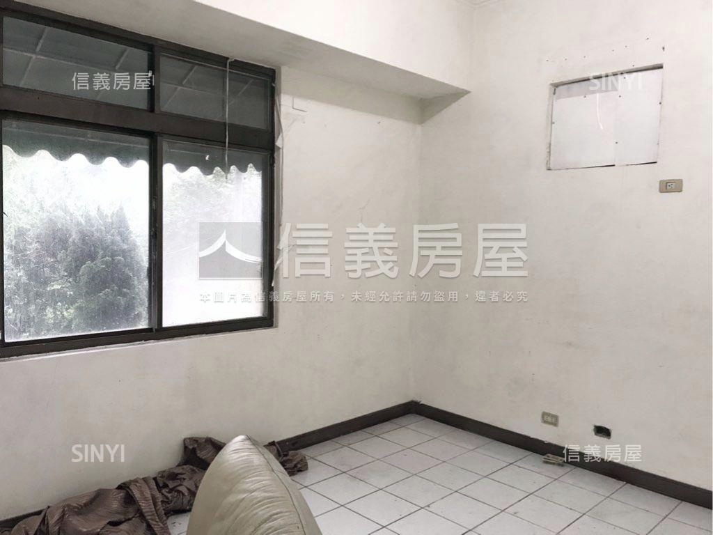 麗園國宅面公園景觀一樓房屋室內格局與周邊環境