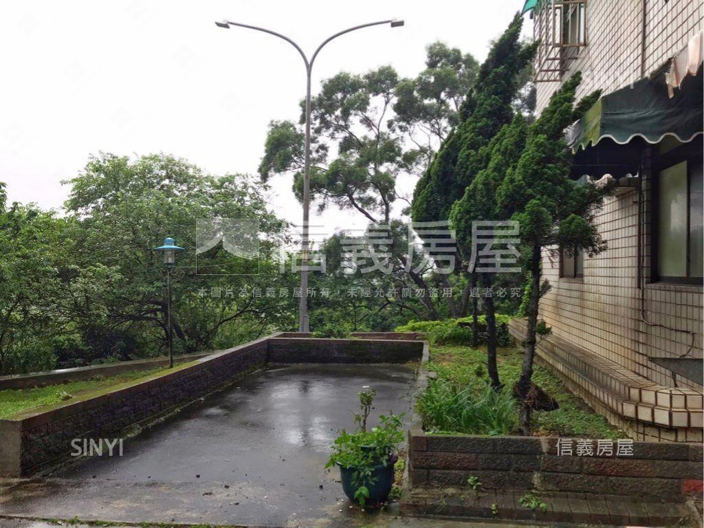 麗園國宅面公園景觀一樓房屋室內格局與周邊環境