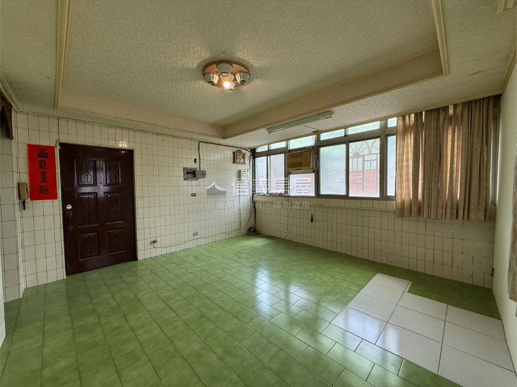 仁政街一層一戶景觀公寓房屋室內格局與周邊環境