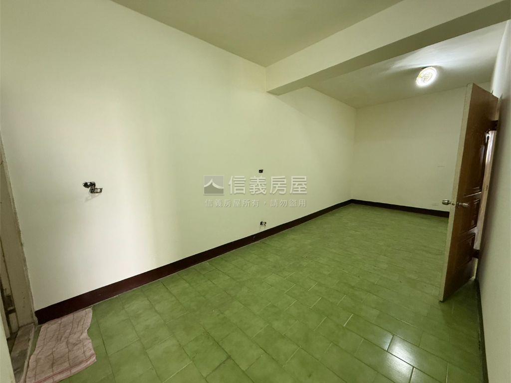 仁政街一層一戶景觀公寓房屋室內格局與周邊環境