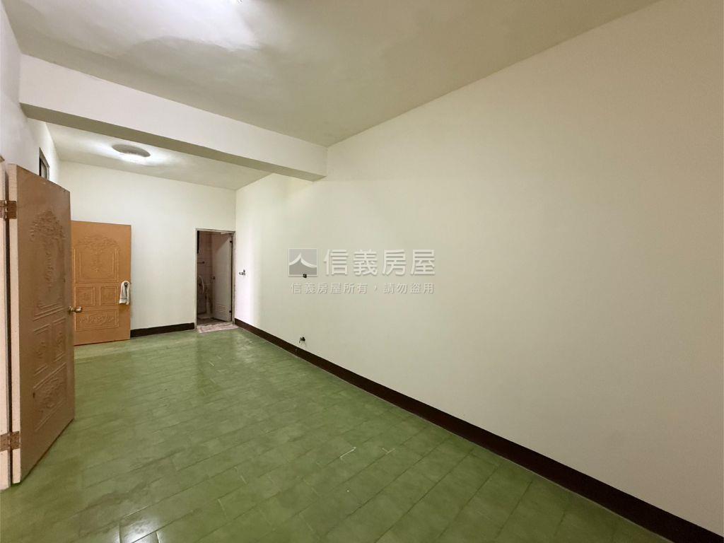 仁政街一層一戶景觀公寓房屋室內格局與周邊環境