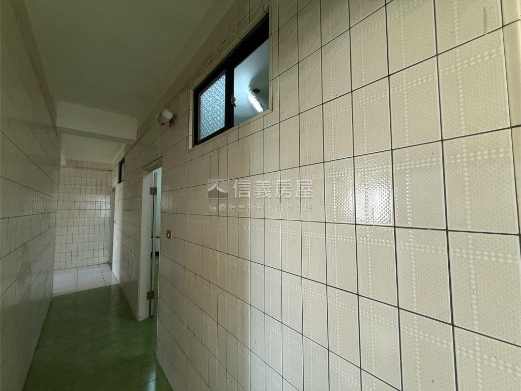 仁政街一層一戶景觀公寓房屋室內格局與周邊環境