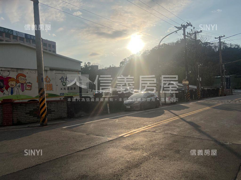 富廣和合三房雙車位房屋室內格局與周邊環境