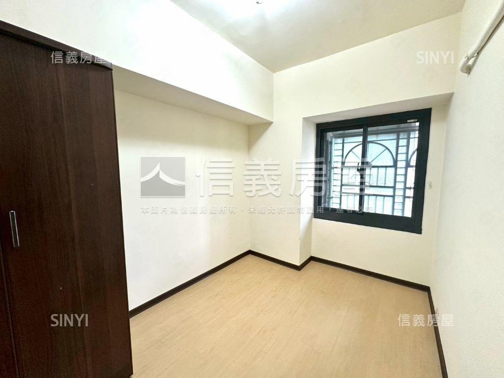 軍翰天下溫馨兩房房屋室內格局與周邊環境