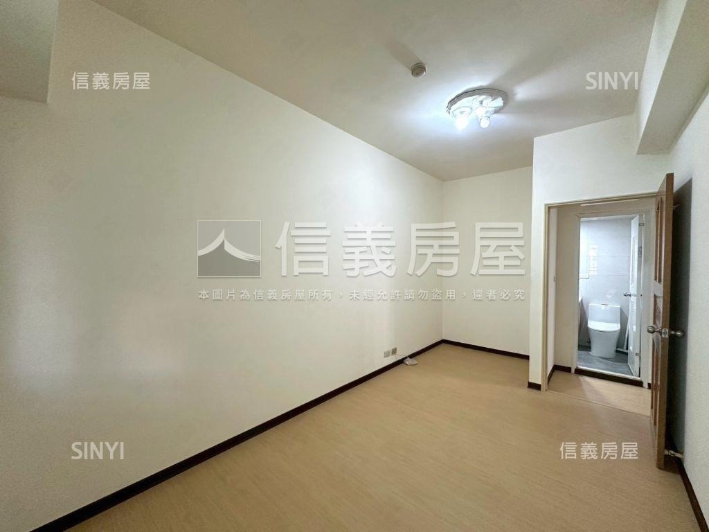 軍翰天下溫馨兩房房屋室內格局與周邊環境