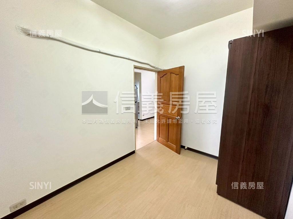 軍翰天下溫馨兩房房屋室內格局與周邊環境