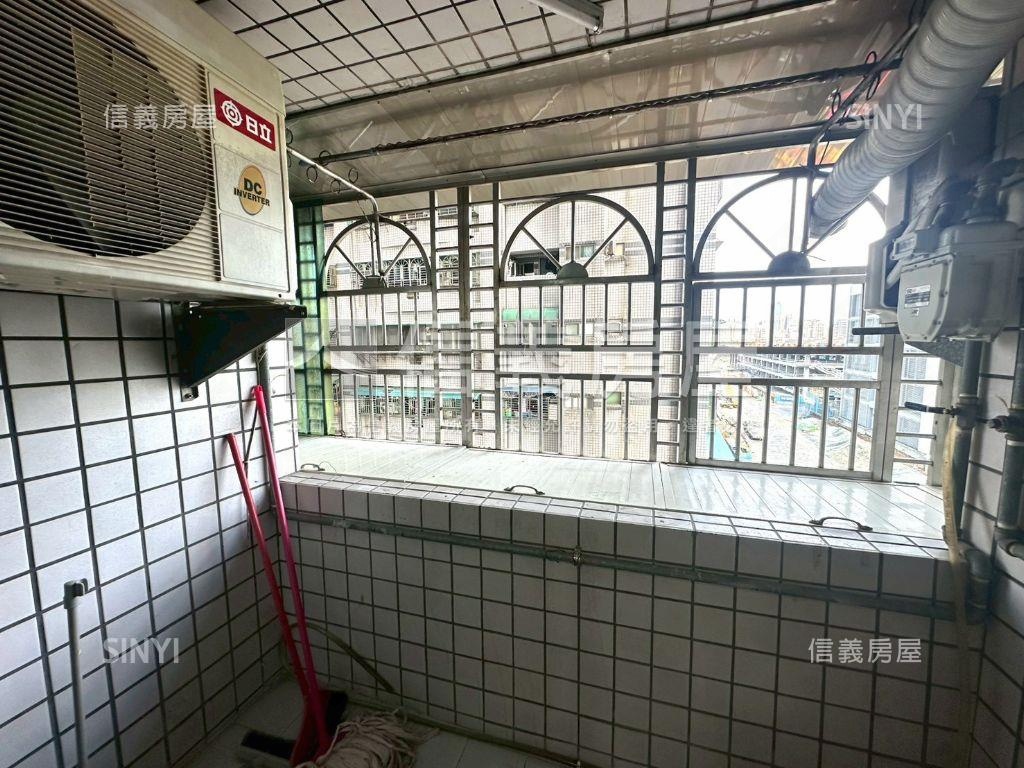 軍翰天下溫馨兩房房屋室內格局與周邊環境