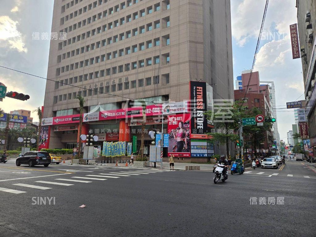 近桃園火車站在統領旁商辦房屋室內格局與周邊環境