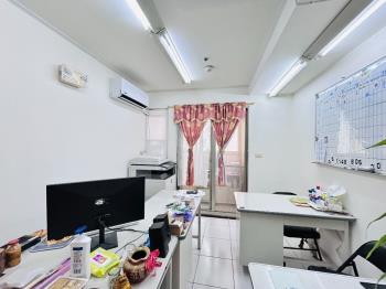 近桃園火車站在統領旁商辦