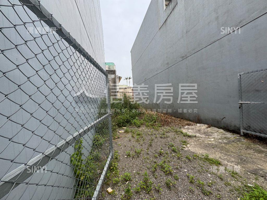 專任☆環北重劃旁方正土地房屋室內格局與周邊環境