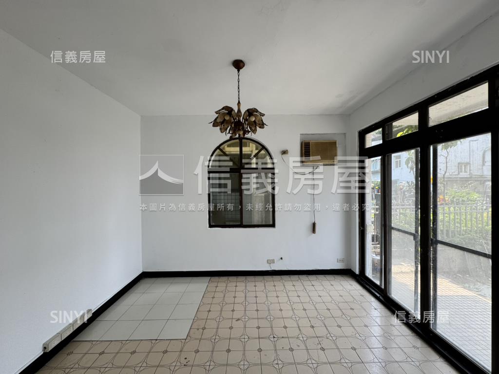 白馬山莊房屋室內格局與周邊環境