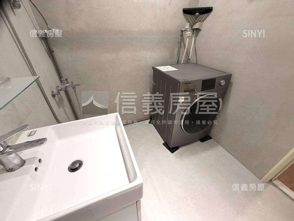 捷運中山國小電梯首購居房屋室內格局與周邊環境