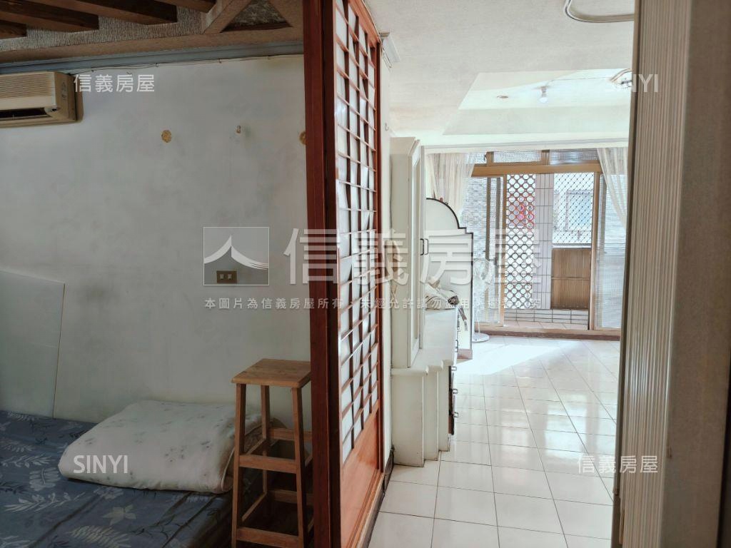 三面採光近１４期捷運美寓房屋室內格局與周邊環境