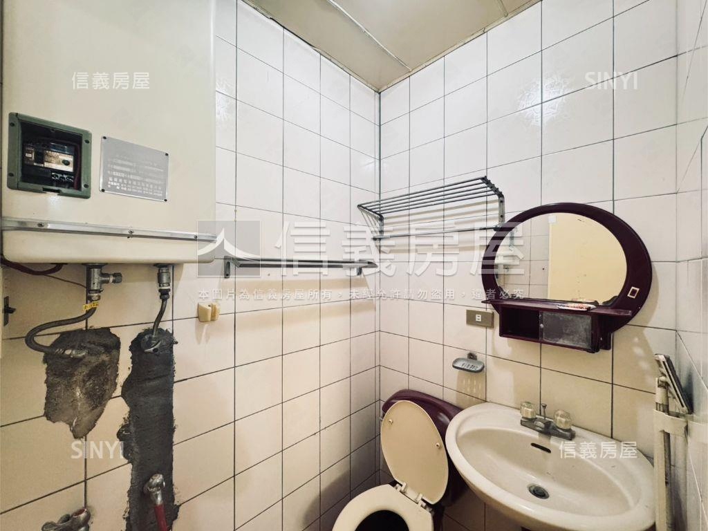 三面採光近１４期捷運美寓房屋室內格局與周邊環境