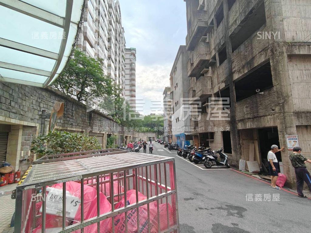 台北國寶收租好屋房屋室內格局與周邊環境