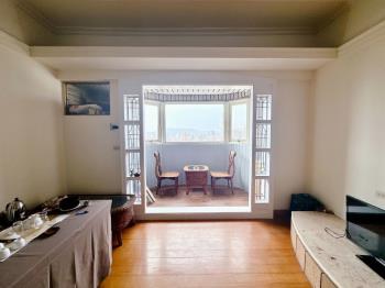 上景科工館三房高樓附車位