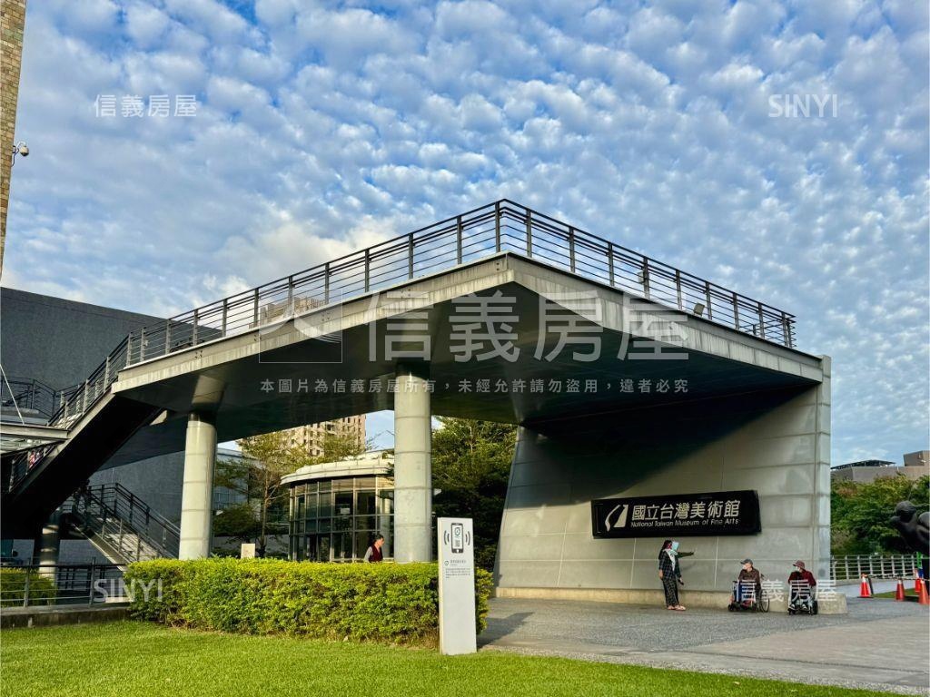 稀有釋出近美術館臨路透天房屋室內格局與周邊環境