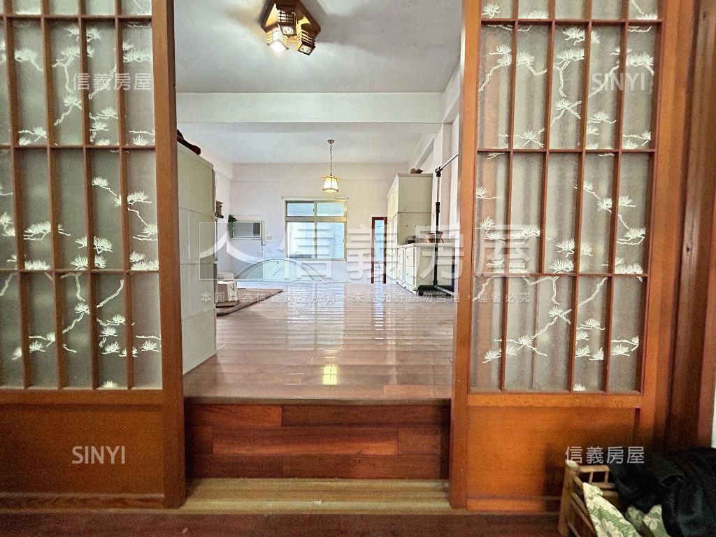 稀有釋出近美術館臨路透天房屋室內格局與周邊環境