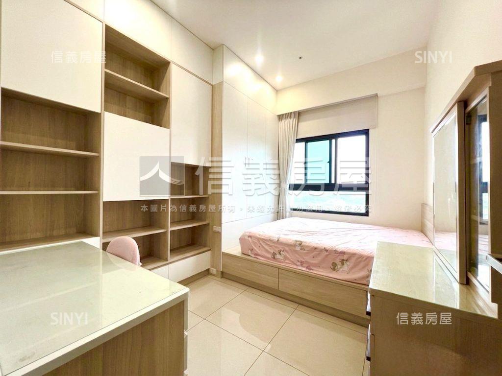 微笑世紀２房平車房屋室內格局與周邊環境