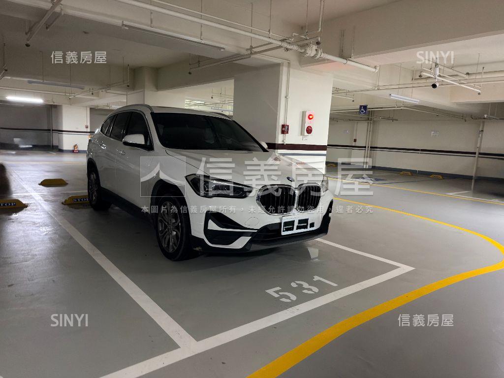 微笑世紀２房平車房屋室內格局與周邊環境