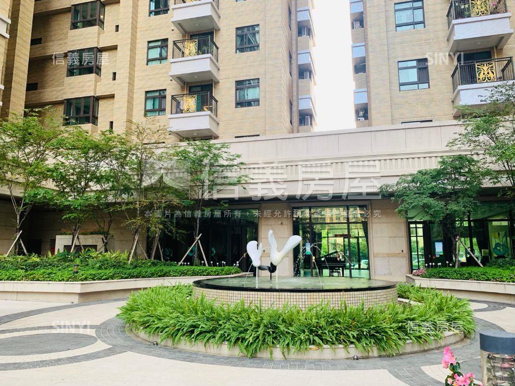 微笑世紀２房平車房屋室內格局與周邊環境