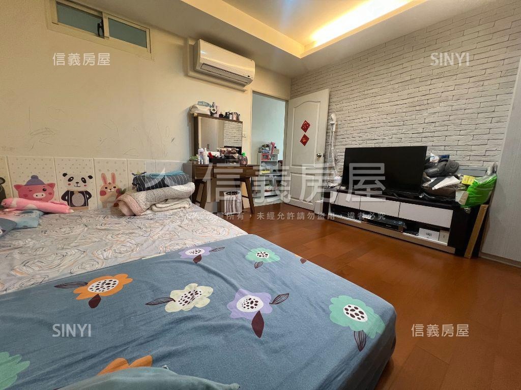 三和捷運溫馨頂加房屋室內格局與周邊環境