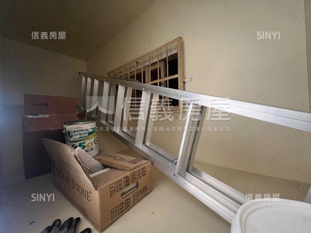 三和捷運溫馨頂加房屋室內格局與周邊環境