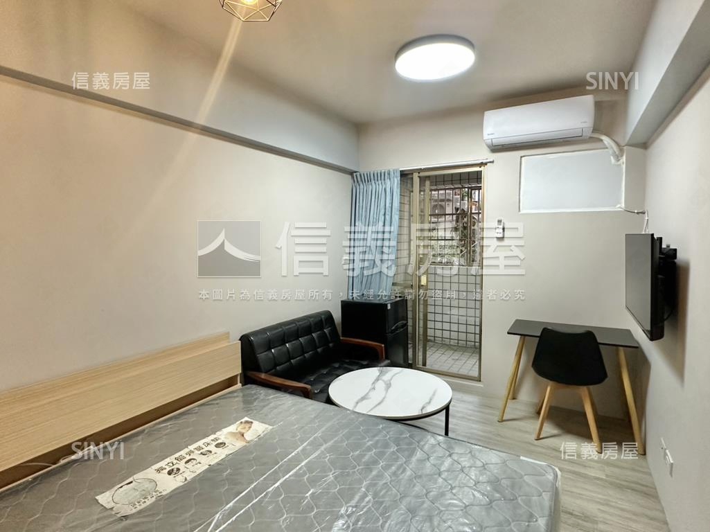 西屯逢甲商圈電梯套房房屋室內格局與周邊環境