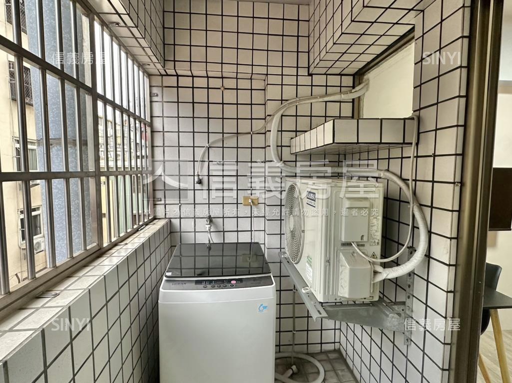 西屯逢甲商圈電梯套房房屋室內格局與周邊環境