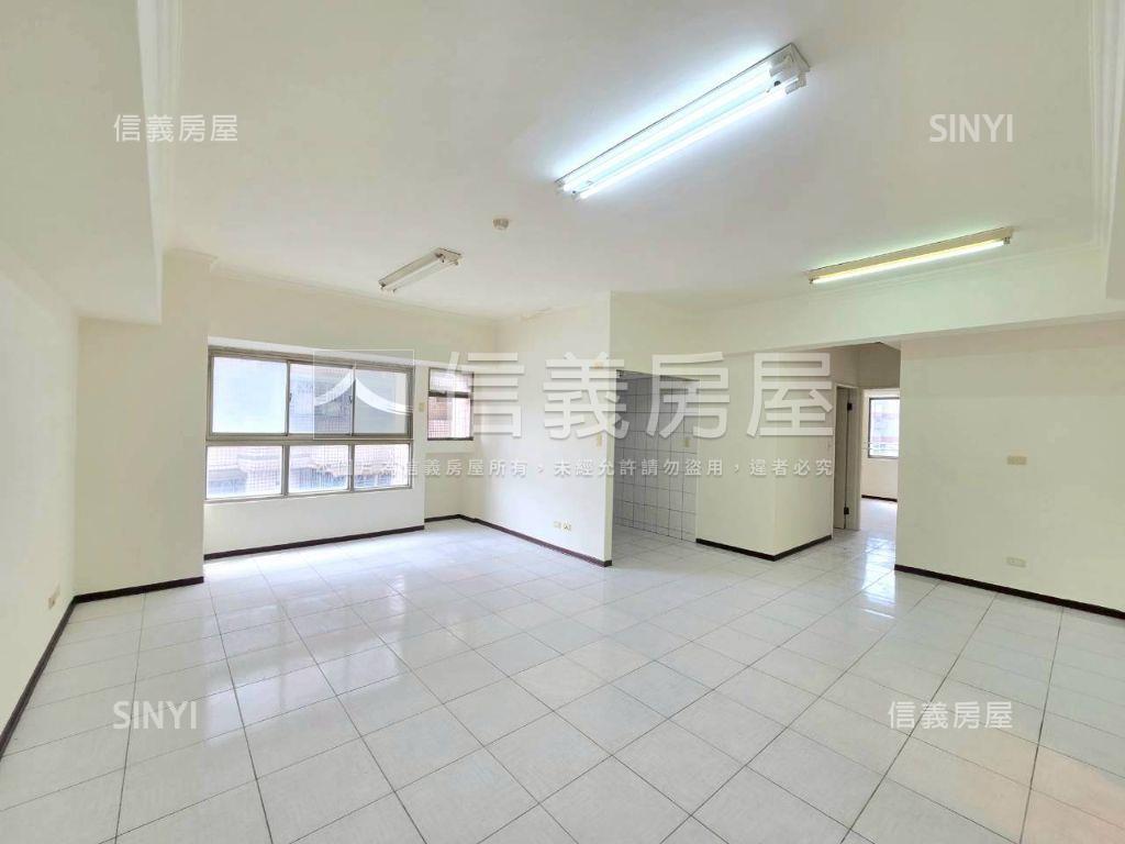 ║家綠寶║三房採光附車位房屋室內格局與周邊環境