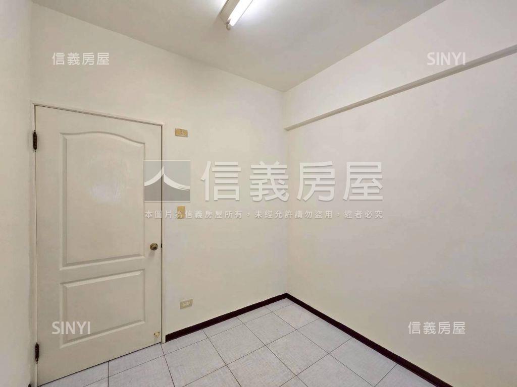 ║家綠寶║三房採光附車位房屋室內格局與周邊環境