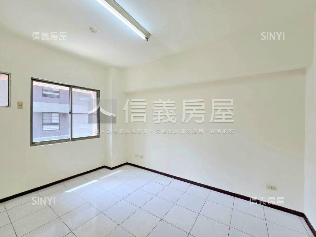 ║家綠寶║三房採光附車位房屋室內格局與周邊環境