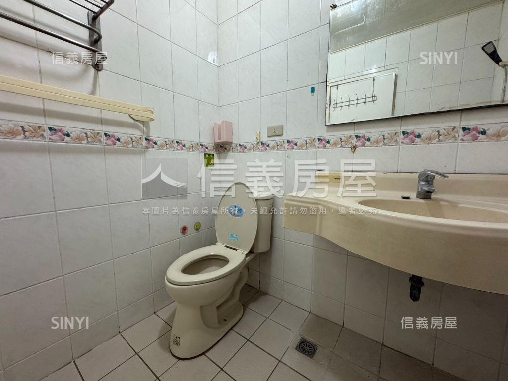 帥近四維國小站裝潢三房房屋室內格局與周邊環境