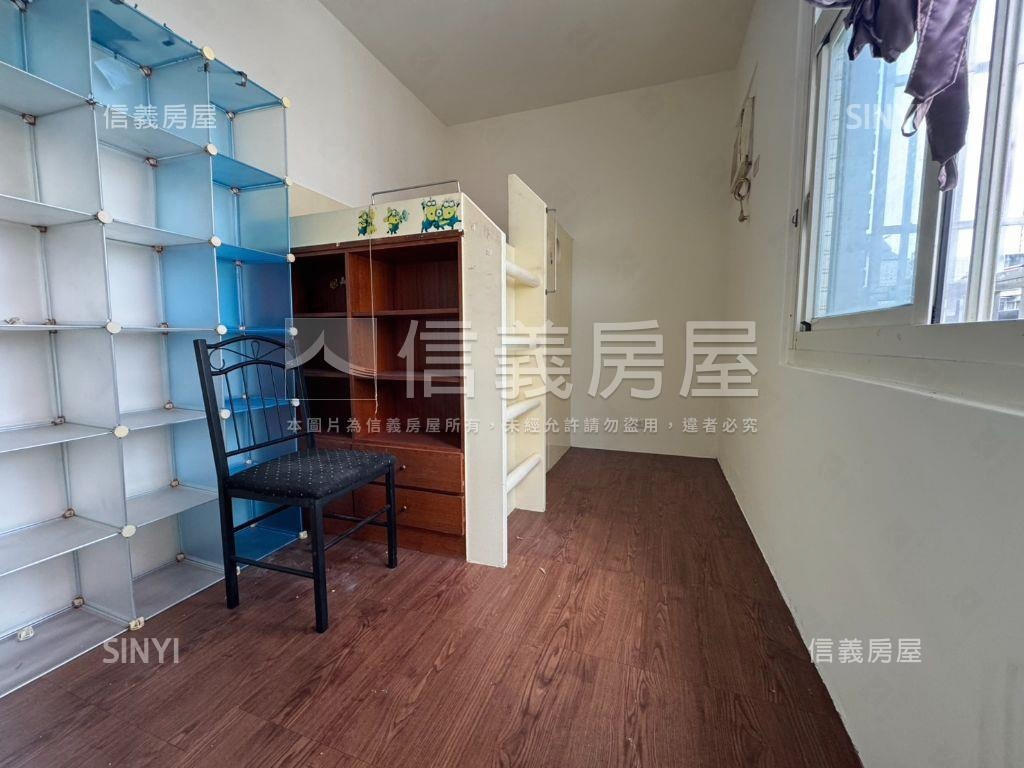 帥近四維國小站裝潢三房房屋室內格局與周邊環境