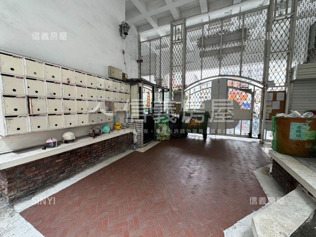 帥近四維國小站裝潢三房房屋室內格局與周邊環境