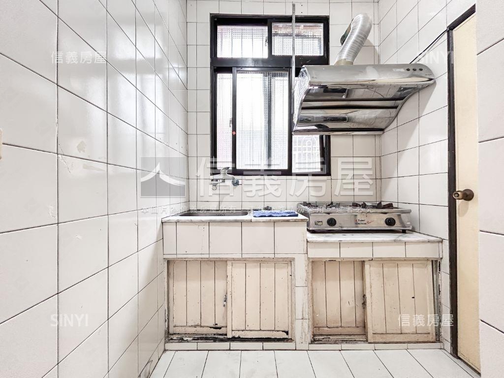 中視新都會稀有釋出房屋室內格局與周邊環境