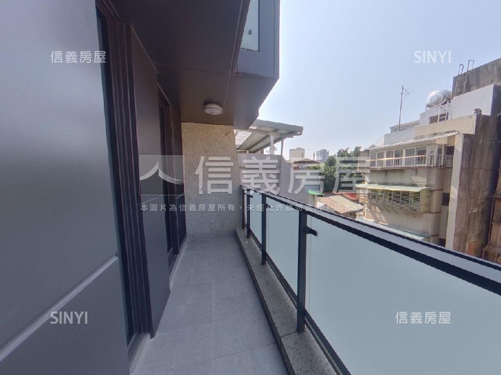 華山公園方正兩房附車位房屋室內格局與周邊環境