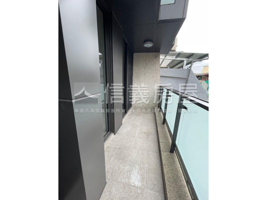 華山公園方正兩房附車位房屋室內格局與周邊環境