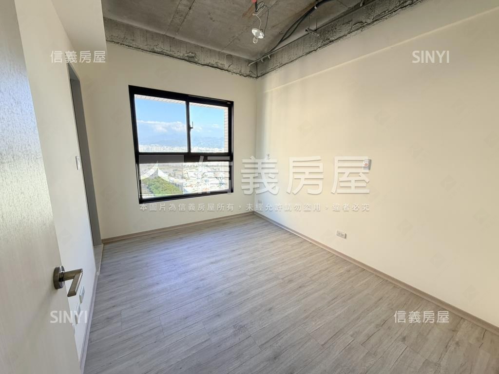 浩瀚森之道面園道三房平車房屋室內格局與周邊環境