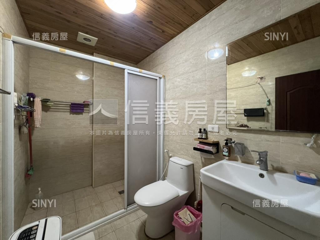 近大灣屋況佳美透房屋室內格局與周邊環境