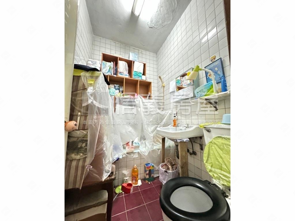 明德捷運三樓方正公寓房屋室內格局與周邊環境