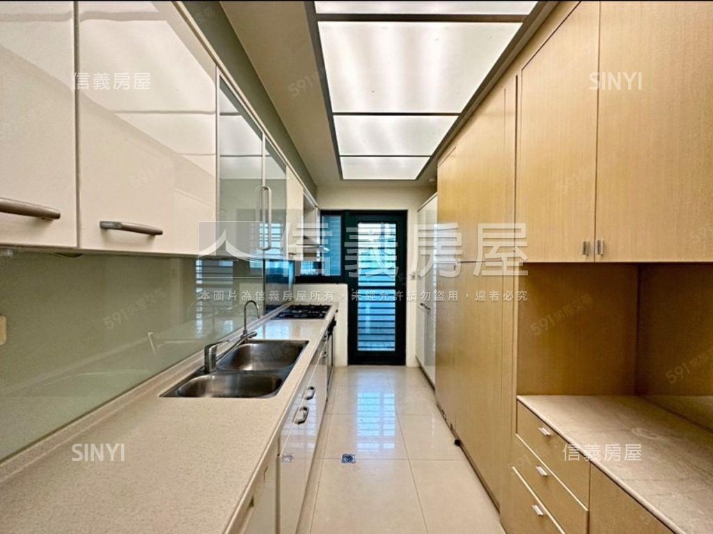 家居之最！稀有磺溪豪邸房屋室內格局與周邊環境