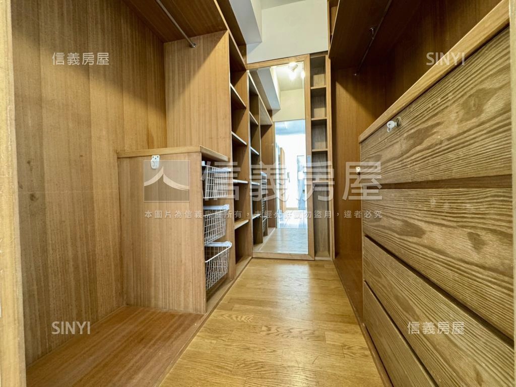 民生東１０１景觀頂加華廈房屋室內格局與周邊環境